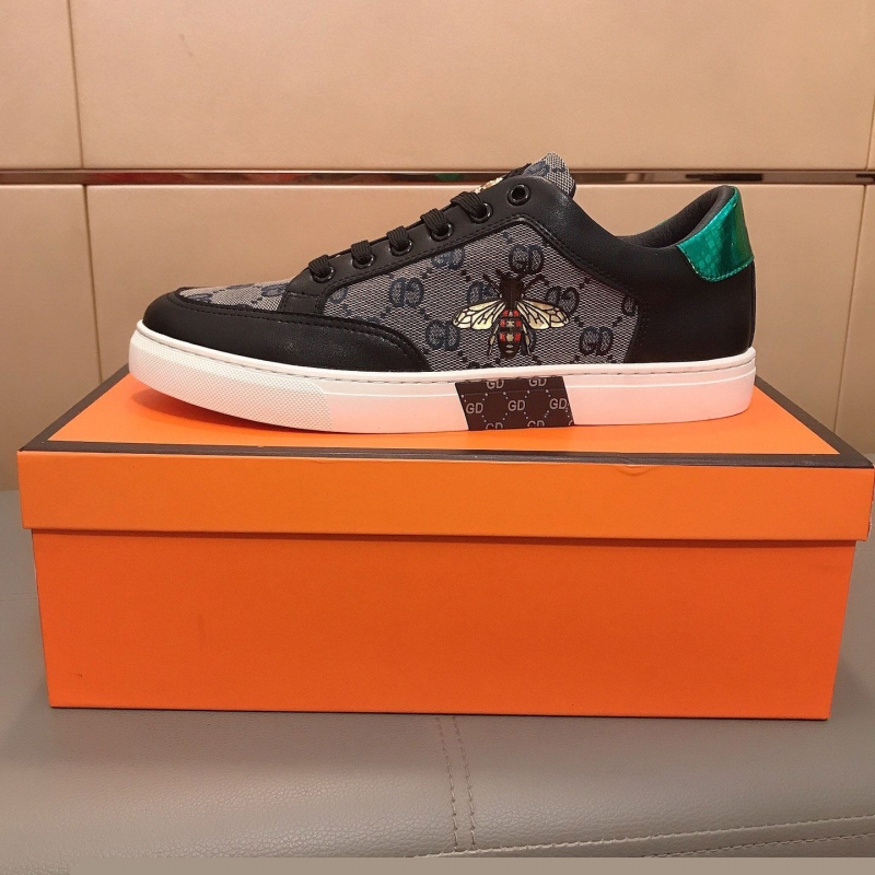G*u*i leather shoes